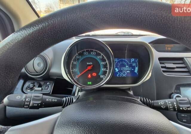 Червоний Равон Р2, об'ємом двигуна 1.25 л та пробігом 128 тис. км за 7000 $, фото 5 на Automoto.ua