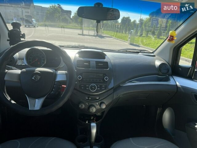 Червоний Равон Р2, об'ємом двигуна 1.25 л та пробігом 25 тис. км за 8600 $, фото 4 на Automoto.ua
