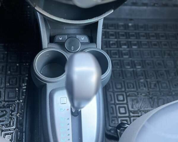 Красный Равон Р2, объемом двигателя 1.25 л и пробегом 37 тыс. км за 6500 $, фото 17 на Automoto.ua