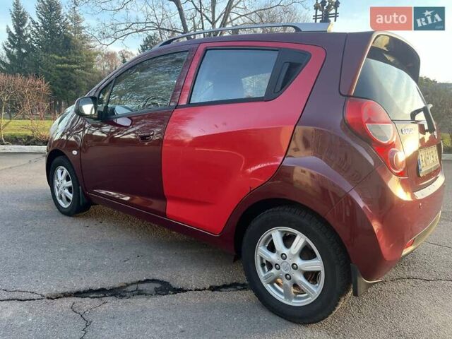 Красный Равон Р2, объемом двигателя 1.25 л и пробегом 37 тыс. км за 6500 $, фото 4 на Automoto.ua