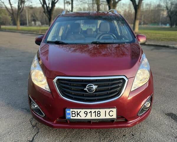 Красный Равон Р2, объемом двигателя 1.25 л и пробегом 37 тыс. км за 6500 $, фото 2 на Automoto.ua