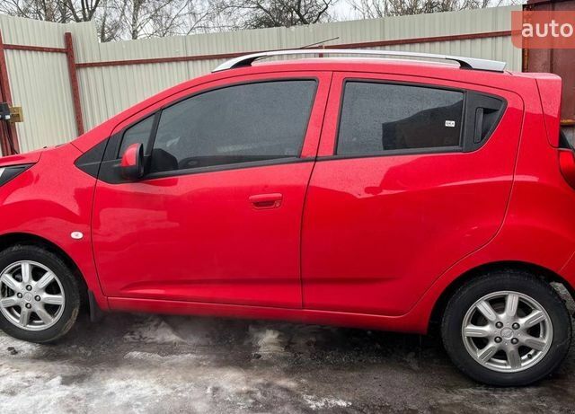 Красный Равон Р2, объемом двигателя 1.25 л и пробегом 24 тыс. км за 8500 $, фото 2 на Automoto.ua