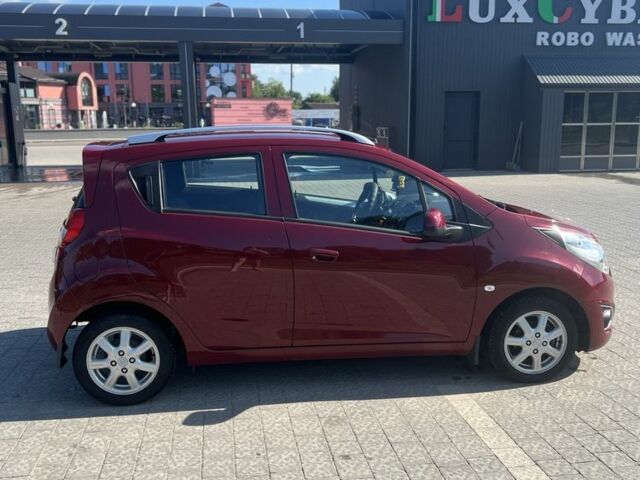 Красный Равон Р2, объемом двигателя 0 л и пробегом 28 тыс. км за 9000 $, фото 4 на Automoto.ua