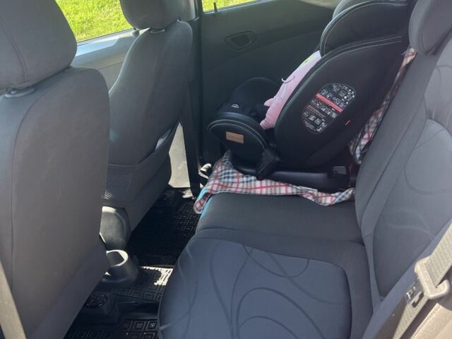 Красный Равон Р2, объемом двигателя 0 л и пробегом 28 тыс. км за 9000 $, фото 6 на Automoto.ua