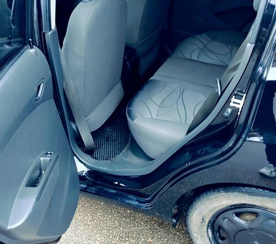 Равон Р2, объемом двигателя 1.3 л и пробегом 89 тыс. км за 6600 $, фото 9 на Automoto.ua