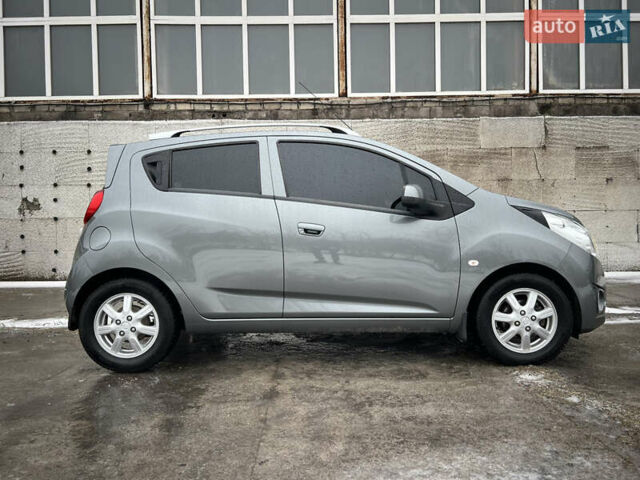 Сірий Равон Р2, об'ємом двигуна 1.25 л та пробігом 60 тис. км за 7200 $, фото 12 на Automoto.ua