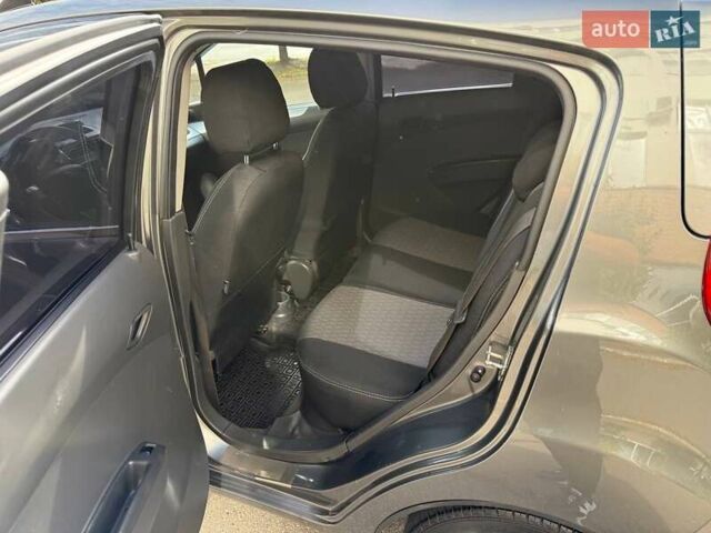 Сірий Равон Р2, об'ємом двигуна 1.25 л та пробігом 85 тис. км за 7250 $, фото 16 на Automoto.ua