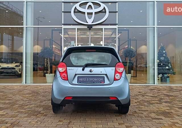 Сірий Равон Р2, об'ємом двигуна 1.25 л та пробігом 47 тис. км за 6882 $, фото 3 на Automoto.ua