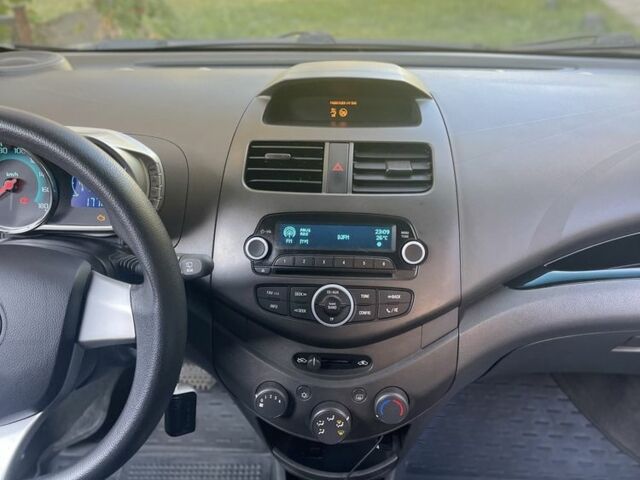 Сірий Равон Р2, об'ємом двигуна 1.25 л та пробігом 31 тис. км за 8500 $, фото 9 на Automoto.ua