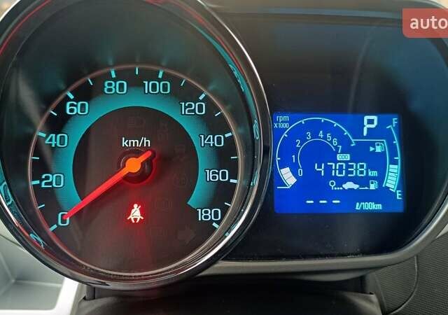 Сірий Равон Р2, об'ємом двигуна 1.25 л та пробігом 47 тис. км за 6882 $, фото 12 на Automoto.ua