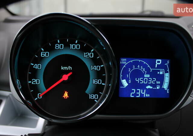 Сірий Равон Р2, об'ємом двигуна 1.25 л та пробігом 45 тис. км за 6700 $, фото 10 на Automoto.ua