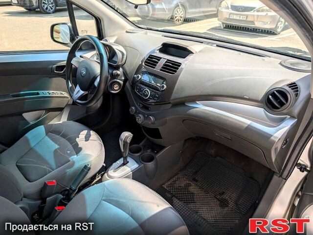 Сірий Равон Р2, об'ємом двигуна 1.2 л та пробігом 60 тис. км за 6700 $, фото 9 на Automoto.ua