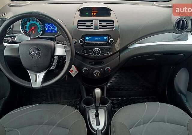 Сірий Равон Р2, об'ємом двигуна 1.25 л та пробігом 47 тис. км за 6882 $, фото 7 на Automoto.ua