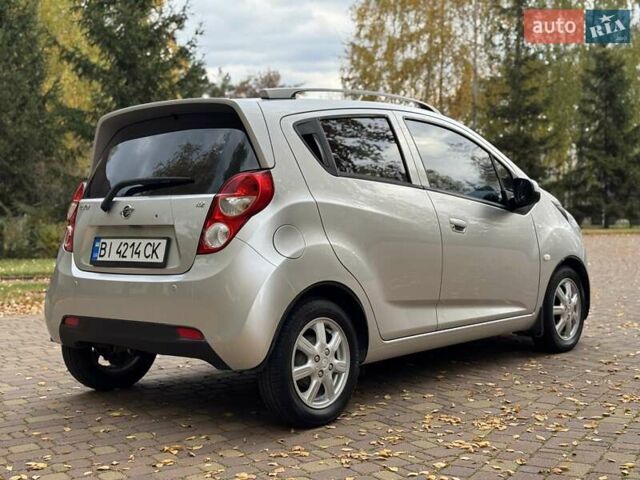 Серый Равон Р2, объемом двигателя 1.25 л и пробегом 30 тыс. км за 7600 $, фото 4 на Automoto.ua