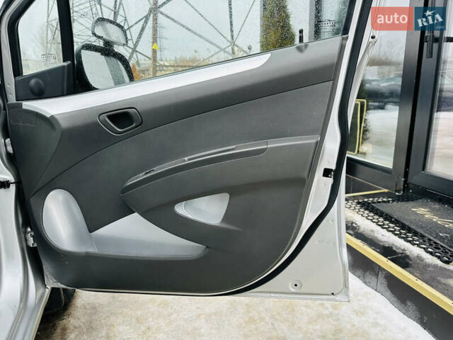 Серый Равон Р2, объемом двигателя 1.25 л и пробегом 40 тыс. км за 7700 $, фото 23 на Automoto.ua