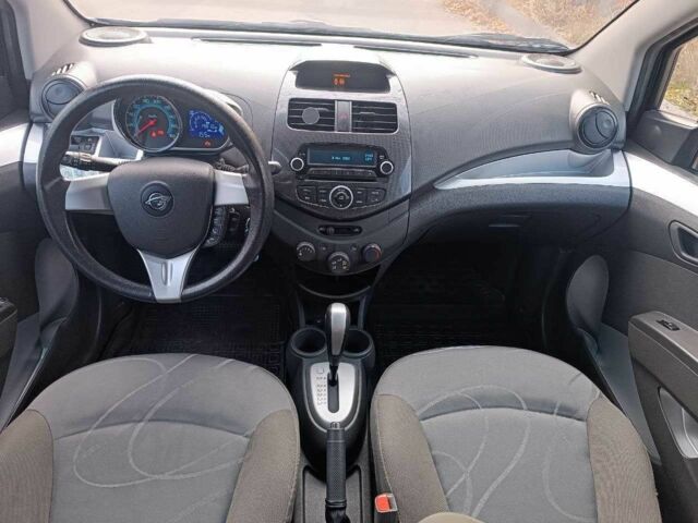 Сірий Равон Р2, об'ємом двигуна 1.2 л та пробігом 20 тис. км за 9000 $, фото 2 на Automoto.ua