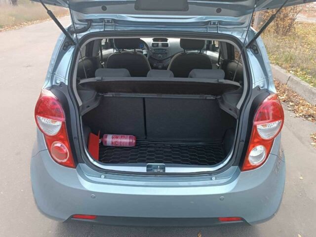 Сірий Равон Р2, об'ємом двигуна 1.2 л та пробігом 20 тис. км за 9000 $, фото 8 на Automoto.ua