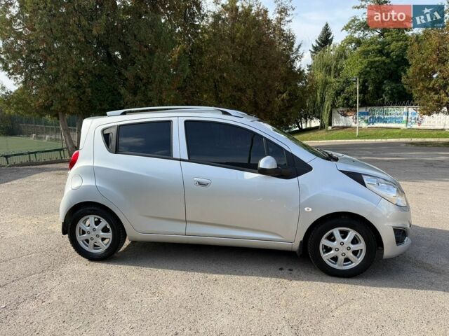 Сірий Равон Р2, об'ємом двигуна 1.25 л та пробігом 35 тис. км за 8500 $, фото 4 на Automoto.ua