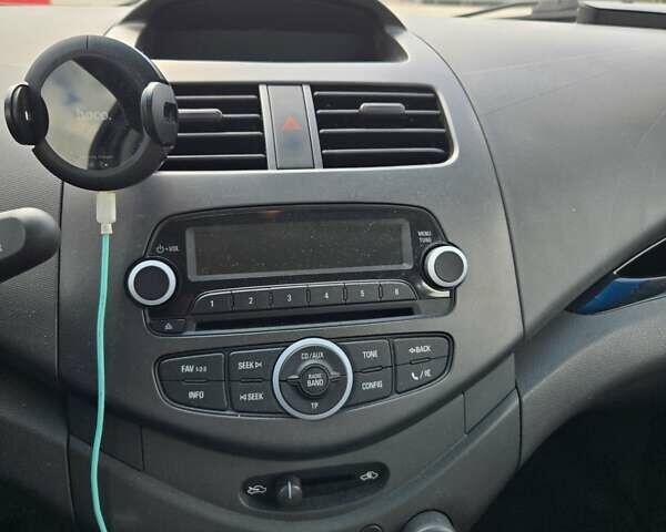 Равон Р2 2016 в Киеве на Automoto.ua Зеленый Равон Р2, объемом двигателя 1.25 л и пробегом 28 тыс. км за 7200 $, фото 5 на Automoto.ua