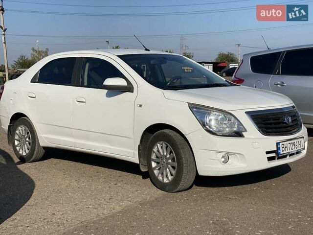 Білий Равон R4, об'ємом двигуна 1.5 л та пробігом 66 тис. км за 6300 $, фото 6 на Automoto.ua