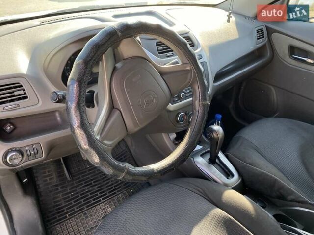 Белый Равон R4, объемом двигателя 1.5 л и пробегом 66 тыс. км за 6300 $, фото 12 на Automoto.ua