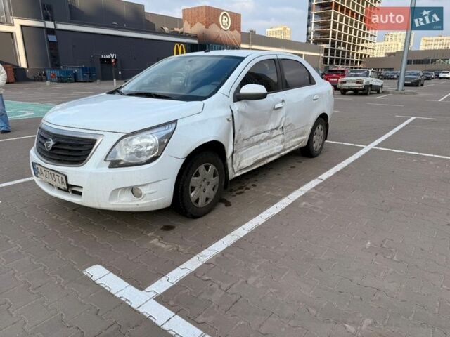 Белый Равон R4, объемом двигателя 1.49 л и пробегом 102 тыс. км за 4000 $, фото 6 на Automoto.ua