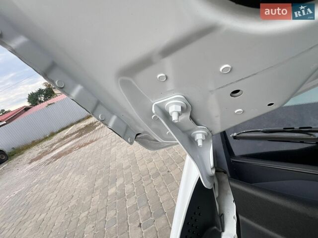 Білий Равон R4, об'ємом двигуна 1.5 л та пробігом 115 тис. км за 5750 $, фото 109 на Automoto.ua