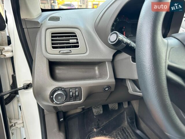 Білий Равон R4, об'ємом двигуна 1.5 л та пробігом 108 тис. км за 4550 $, фото 36 на Automoto.ua