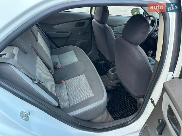 Білий Равон R4, об'ємом двигуна 1.5 л та пробігом 104 тис. км за 4700 $, фото 42 на Automoto.ua
