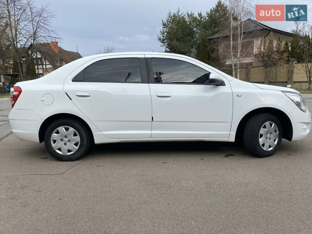 Белый Равон R4, объемом двигателя 1.5 л и пробегом 157 тыс. км за 6300 $, фото 5 на Automoto.ua