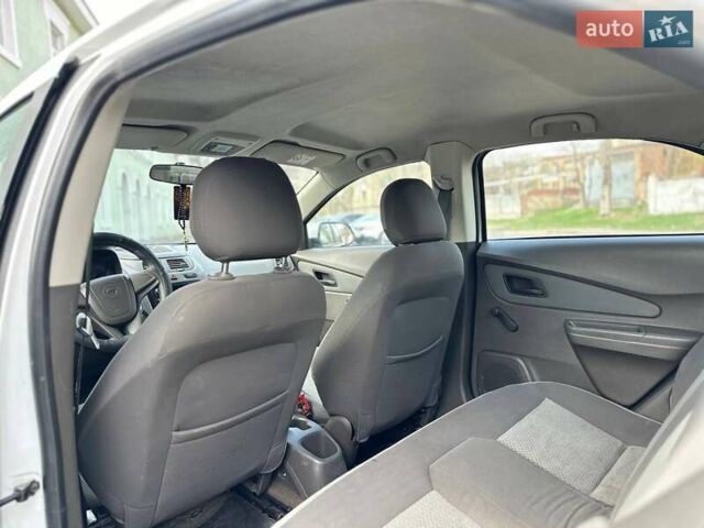 Білий Равон R4, об'ємом двигуна 1.49 л та пробігом 221 тис. км за 4999 $, фото 6 на Automoto.ua