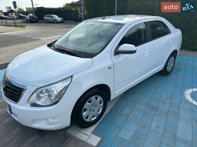 Білий Равон R4, об'ємом двигуна 1.5 л та пробігом 108 тис. км за 4550 $, фото 1 на Automoto.ua