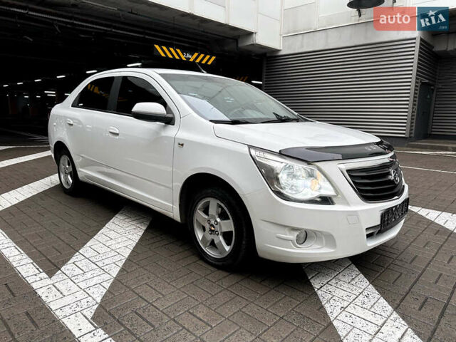 Білий Равон R4, об'ємом двигуна 1.49 л та пробігом 98 тис. км за 6998 $, фото 32 на Automoto.ua