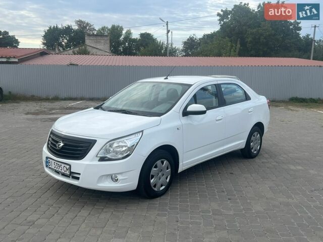 Білий Равон R4, об'ємом двигуна 1.5 л та пробігом 115 тис. км за 5750 $, фото 1 на Automoto.ua