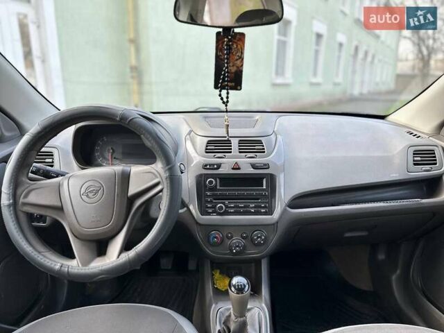 Белый Равон R4, объемом двигателя 1.49 л и пробегом 221 тыс. км за 5700 $, фото 8 на Automoto.ua