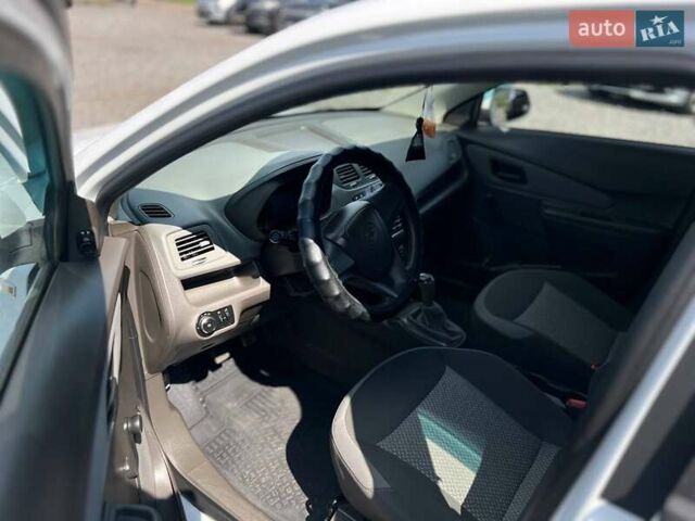 Белый Равон R4, объемом двигателя 1.49 л и пробегом 100 тыс. км за 5700 $, фото 5 на Automoto.ua