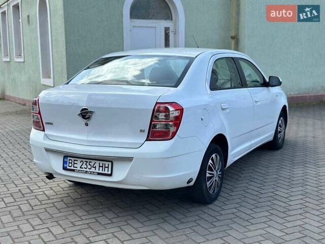 Білий Равон R4, об'ємом двигуна 1.49 л та пробігом 221 тис. км за 5300 $, фото 2 на Automoto.ua