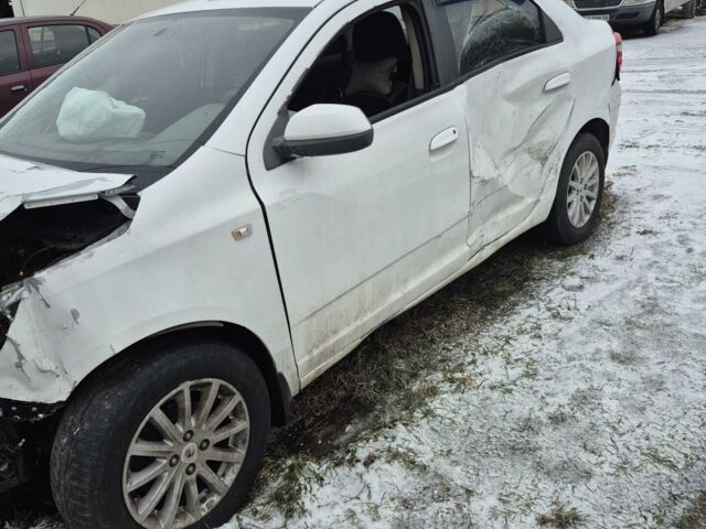 Білий Равон R4, об'ємом двигуна 1.49 л та пробігом 160 тис. км за 3000 $, фото 3 на Automoto.ua