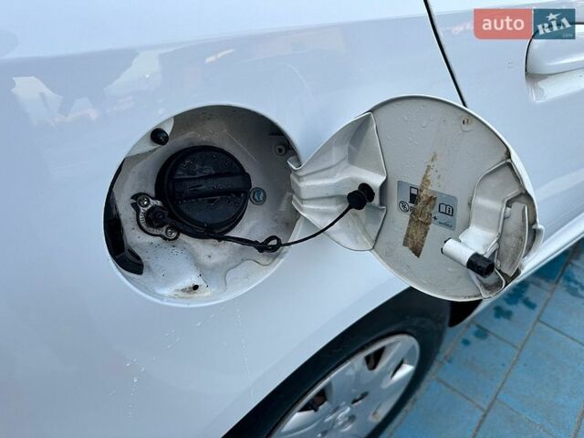 Білий Равон R4, об'ємом двигуна 1.5 л та пробігом 104 тис. км за 4700 $, фото 41 на Automoto.ua