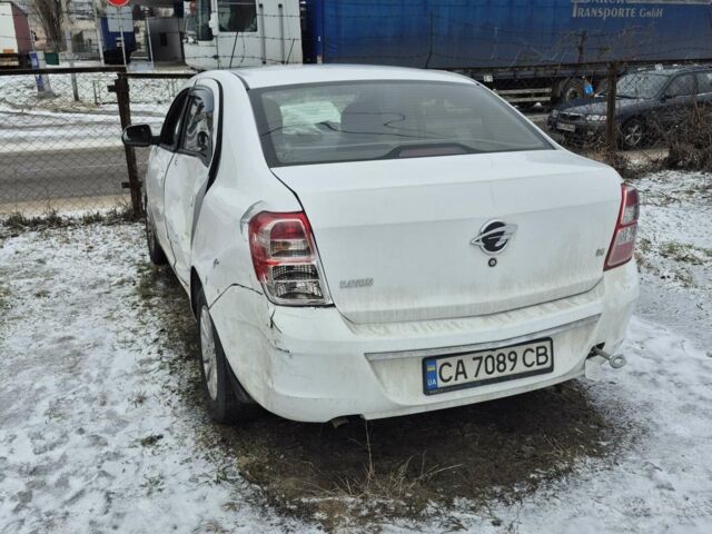 Білий Равон R4, об'ємом двигуна 1.49 л та пробігом 160 тис. км за 3000 $, фото 1 на Automoto.ua