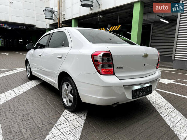 Білий Равон R4, об'ємом двигуна 1.49 л та пробігом 98 тис. км за 6998 $, фото 15 на Automoto.ua