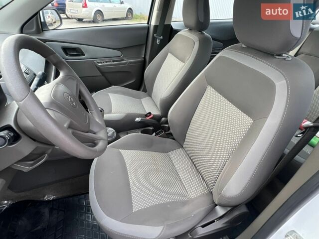 Белый Равон R4, объемом двигателя 1.5 л и пробегом 115 тыс. км за 5950 $, фото 55 на Automoto.ua