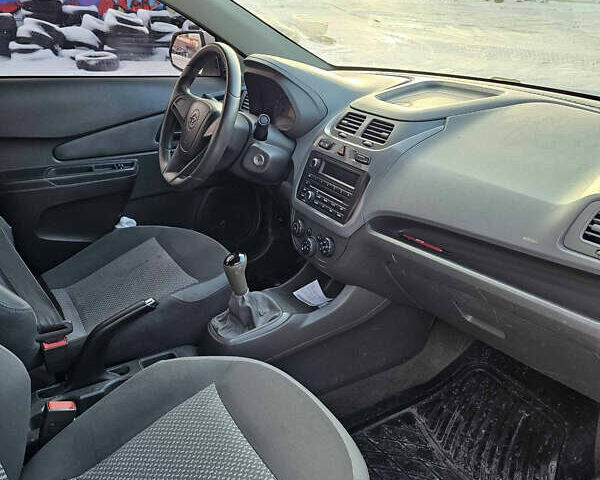 Белый Равон R4, объемом двигателя 1.49 л и пробегом 244 тыс. км за 3999 $, фото 2 на Automoto.ua