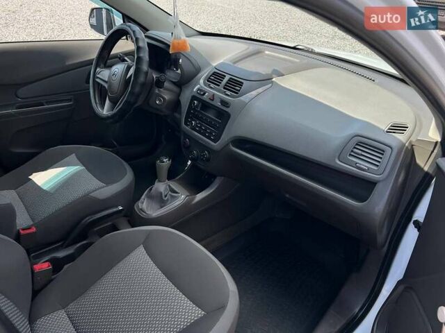 Белый Равон R4, объемом двигателя 1.49 л и пробегом 100 тыс. км за 5700 $, фото 7 на Automoto.ua