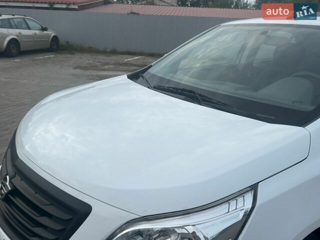 Белый Равон R4, объемом двигателя 1.5 л и пробегом 115 тыс. км за 5950 $, фото 17 на Automoto.ua
