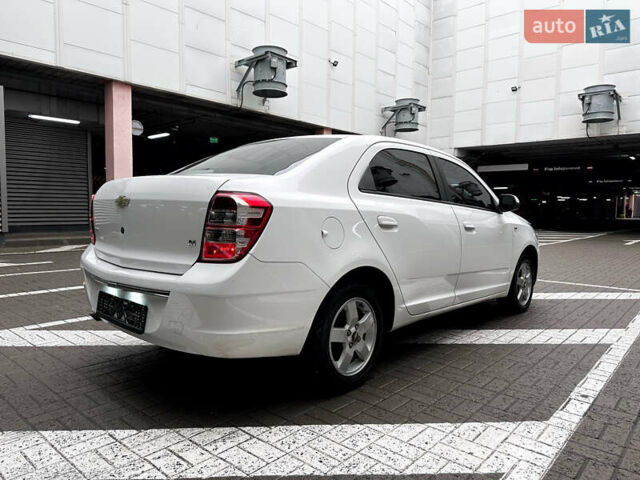 Білий Равон R4, об'ємом двигуна 1.49 л та пробігом 98 тис. км за 6998 $, фото 1 на Automoto.ua