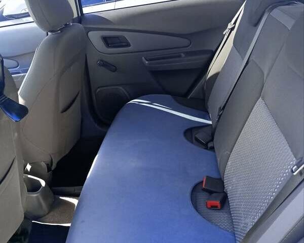 Белый Равон R4, объемом двигателя 1.49 л и пробегом 64 тыс. км за 7500 $, фото 9 на Automoto.ua