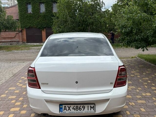 Білий Равон R4, об'ємом двигуна 1.49 л та пробігом 70 тис. км за 7900 $, фото 4 на Automoto.ua