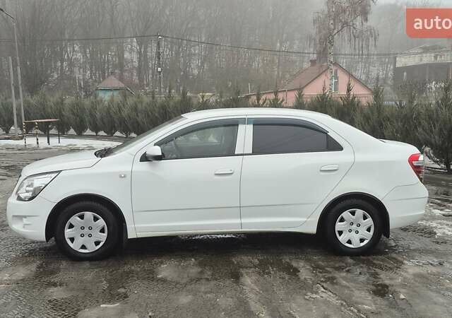 Белый Равон R4, объемом двигателя 1.49 л и пробегом 153 тыс. км за 6650 $, фото 3 на Automoto.ua