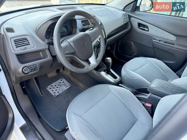 Білий Равон R4, об'ємом двигуна 1.49 л та пробігом 45 тис. км за 6999 $, фото 8 на Automoto.ua